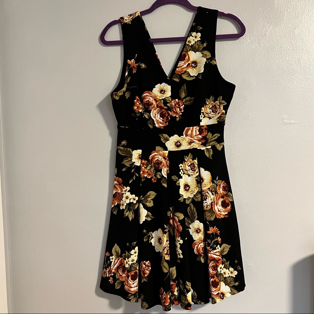 Haute Monde Black Floral Midi Dress
